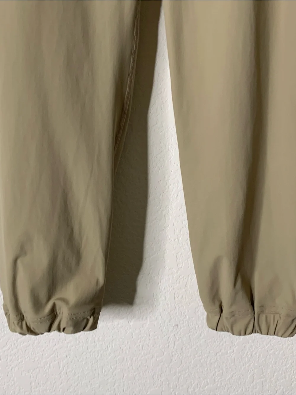 Lululemon womens tan adapted state joggger ankle zip cropped 23” 2